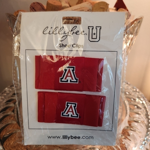 ARIZONA Wildcats Lillybee U Shoe Clips NCAA- Sorority Cheer Alumna 📣📣 - Picture 1 of 2